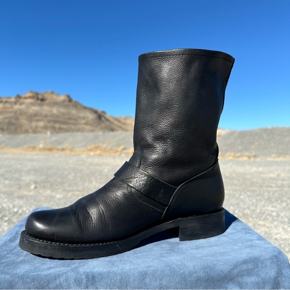 FRYE VERONICA SHORT Boot -Black with Silver Hardware - Picture 9 of 15